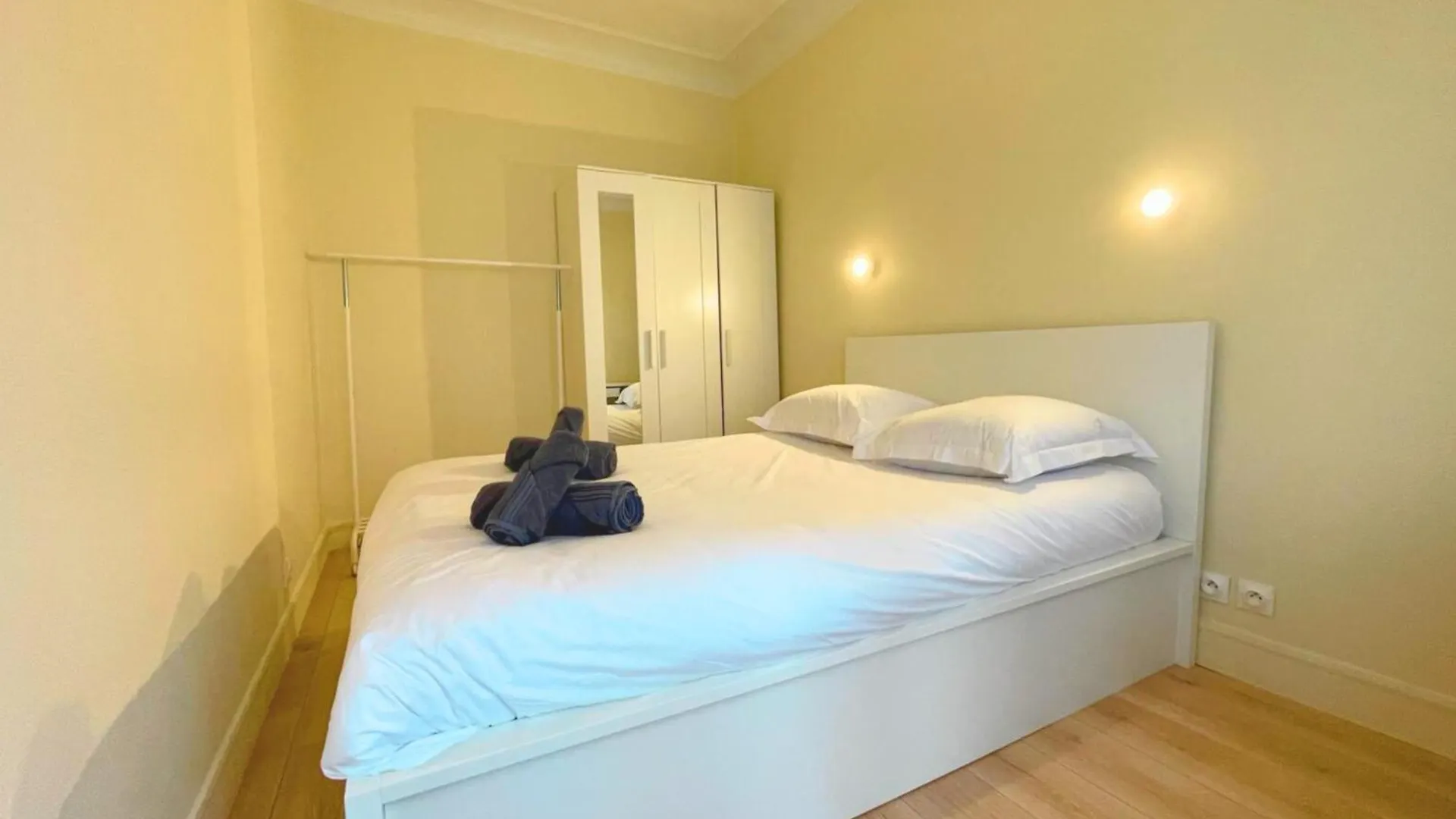 Chambre Lit Double Et Salon Avec Canape-Lit A 10 Minutes Des Champs Elysees Paříž Francie